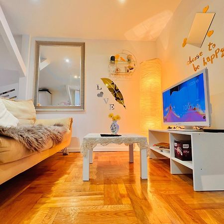 Chloe Apartment Budapest Ngoại thất bức ảnh