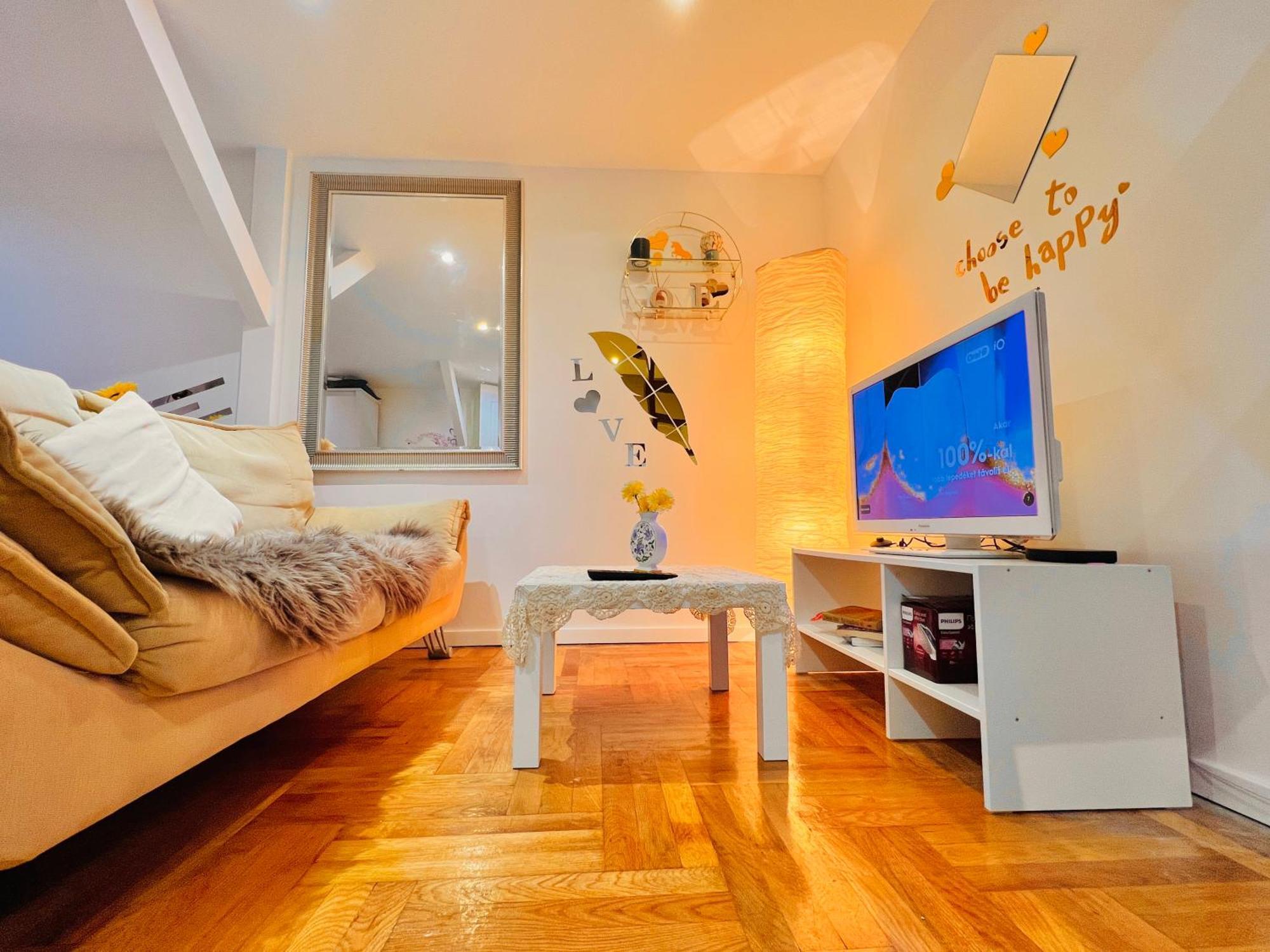 Chloe Apartment Budapest Ngoại thất bức ảnh