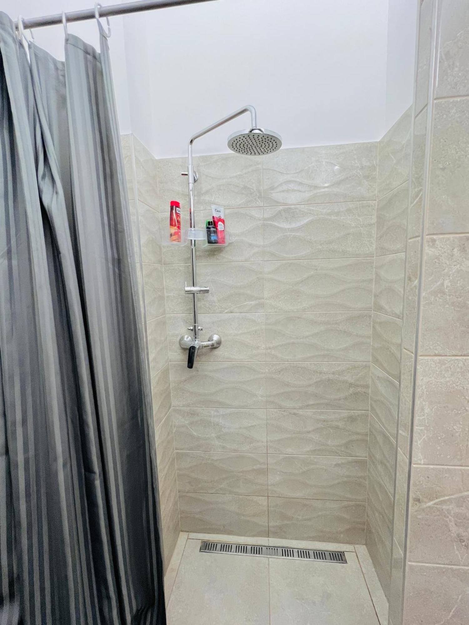 Chloe Apartment Budapest Ngoại thất bức ảnh