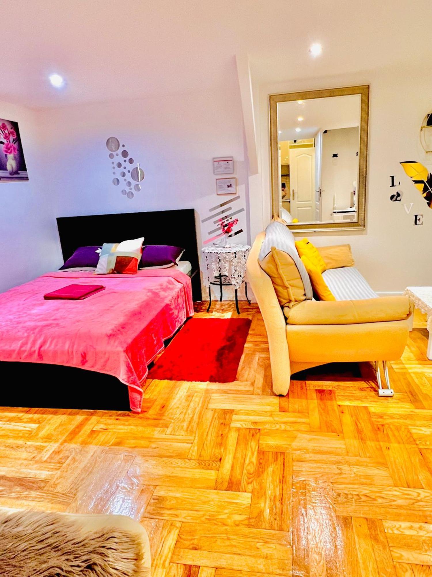 Chloe Apartment Budapest Ngoại thất bức ảnh